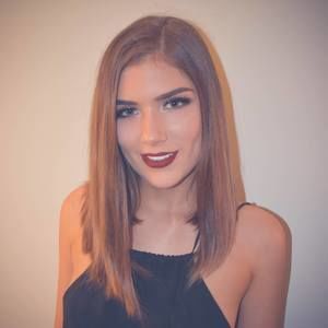 Meet your Posher, Kayla